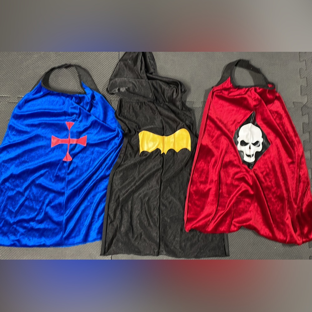 Play Capes